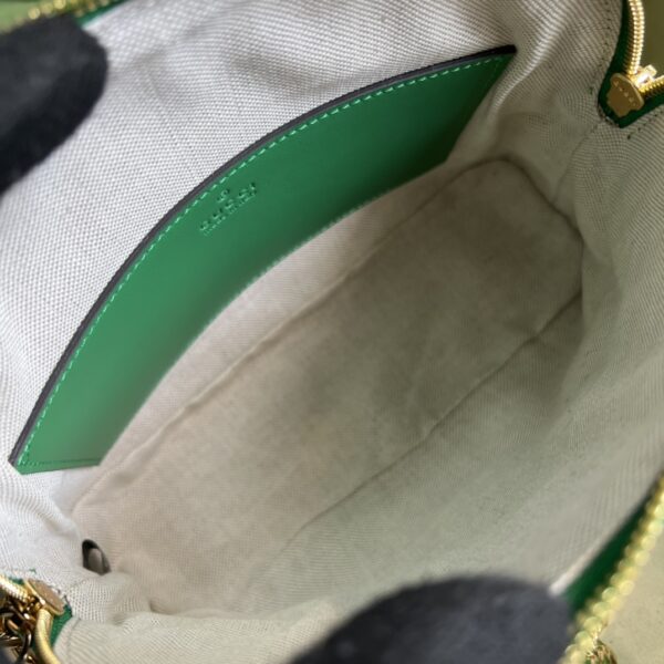 GUCCI GG MATELASSÉ SMALL BAG