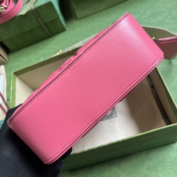 Gucci GG MATELASSÉ SMALL BAG