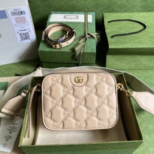 Gucci GG MATELASSÉ SMALL BAG