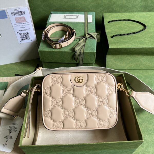 Gucci GG MATELASSÉ SMALL BAG