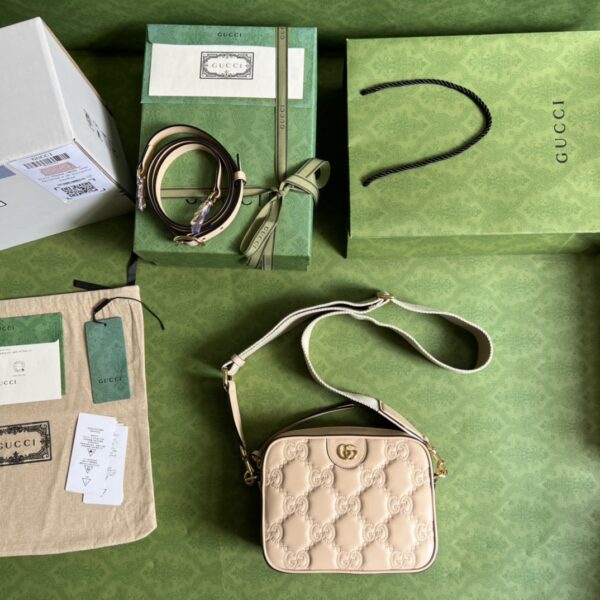 Gucci GG MATELASSÉ SMALL BAG