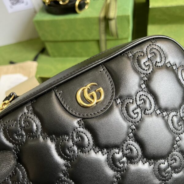 Gucci GG MATELASSÉ SMALL BAG
