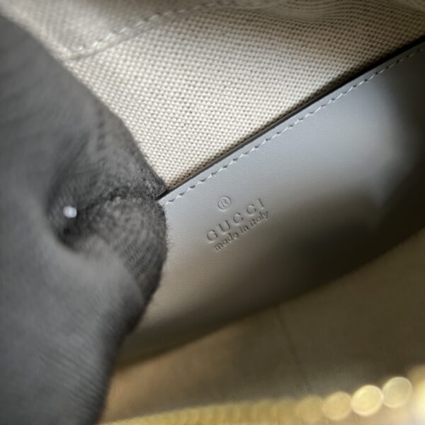 Gucci GG MATELASSÉ SMALL BAG