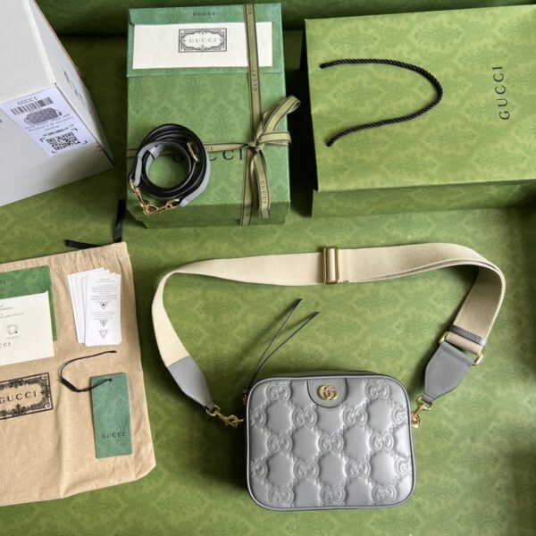Gucci GG MATELASSÉ SMALL BAG