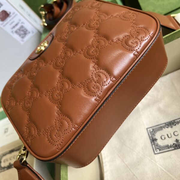 Gucci GG MATELASSÉ SMALL BAG