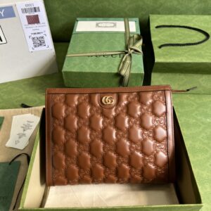 Gucci GG MATELASSÉ POUCH