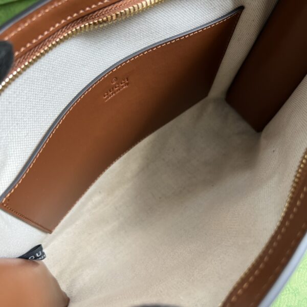 Gucci GG MATELASSÉ POUCH