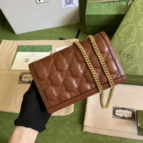 Gucci GG MATELASSÉ CHAIN WALLET