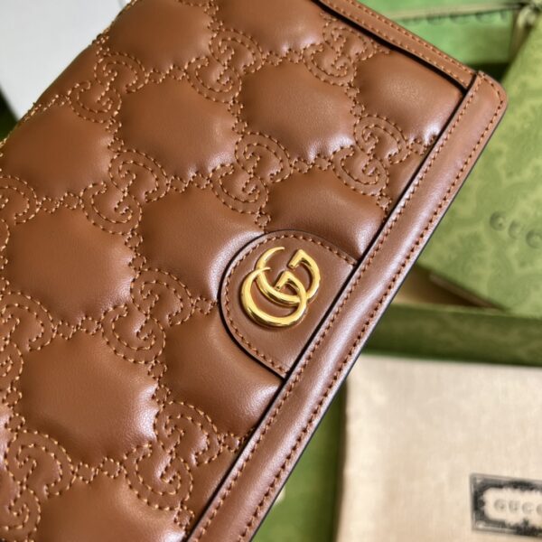 Gucci GG MATELASSÉ CHAIN WALLET