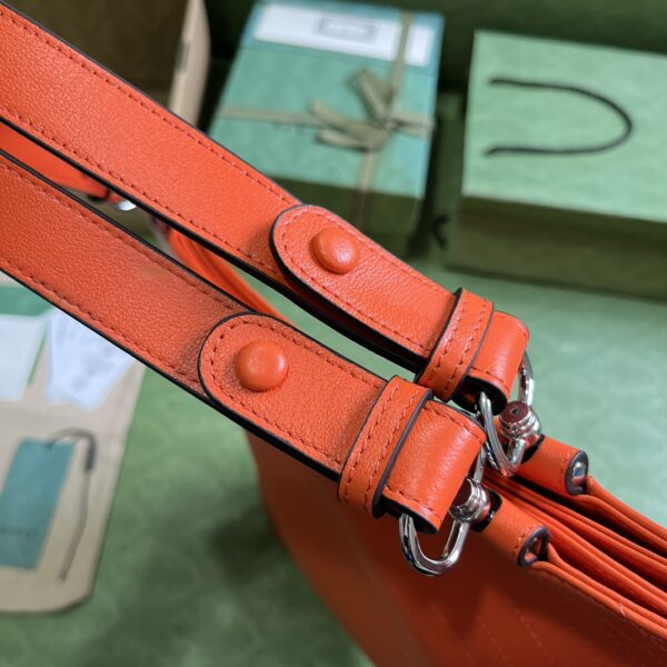 Gucci Blondie Medium Tote Bag