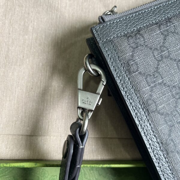 Gucci Ophidia GG Clutch