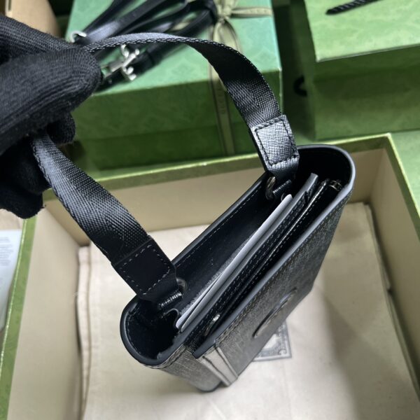 Gucci GG TOP HANDLE WALLET