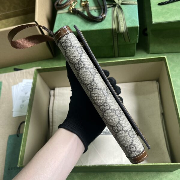 Gucci GG TOP HANDLE WALLET