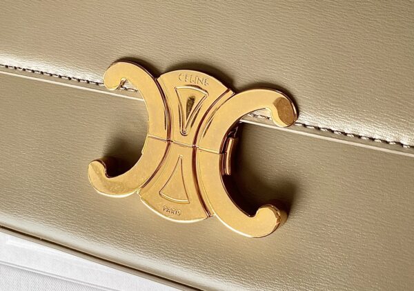 CELINE TRIOMPHE SHOULDER BAG