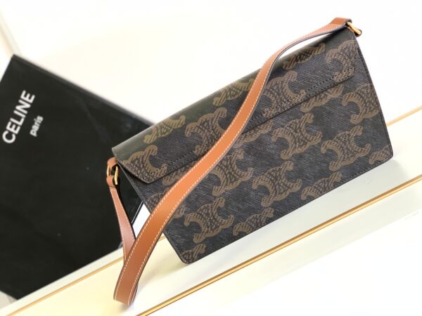CELINE TRAPEZE TRIOMPHE BAG