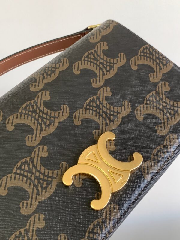 CELINE TRAPEZE TRIOMPHE BAG