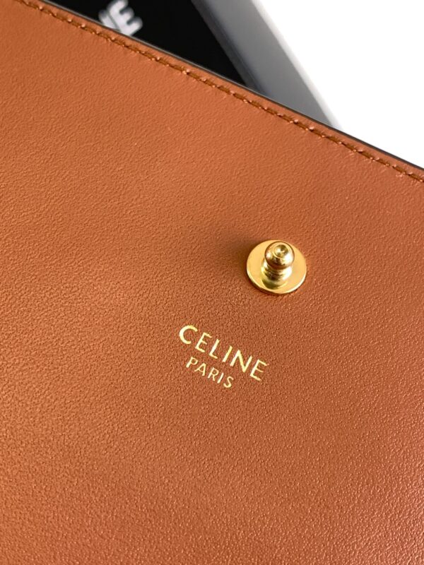 CELINE TRAPEZE TRIOMPHE BAG