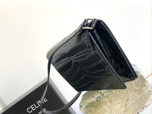 CELINE TRAPEZE TRIOMPHE BAG