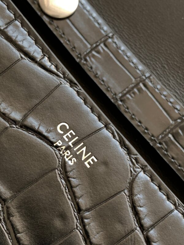 CELINE TRAPEZE TRIOMPHE BAG