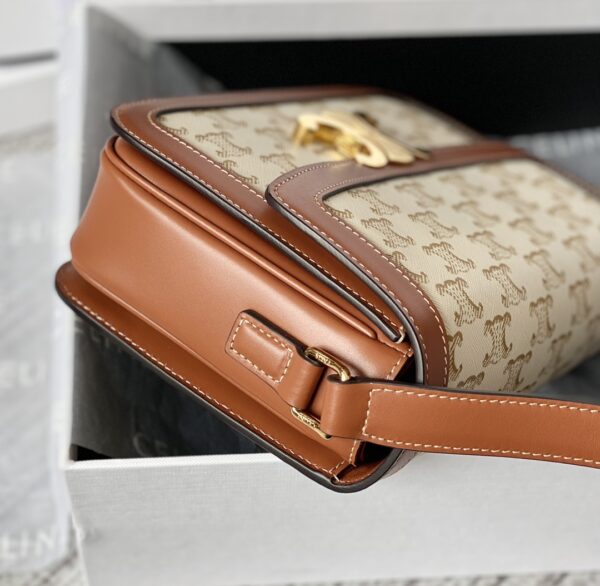 CELINE CLASSIQUE TRIOMPHE BAG