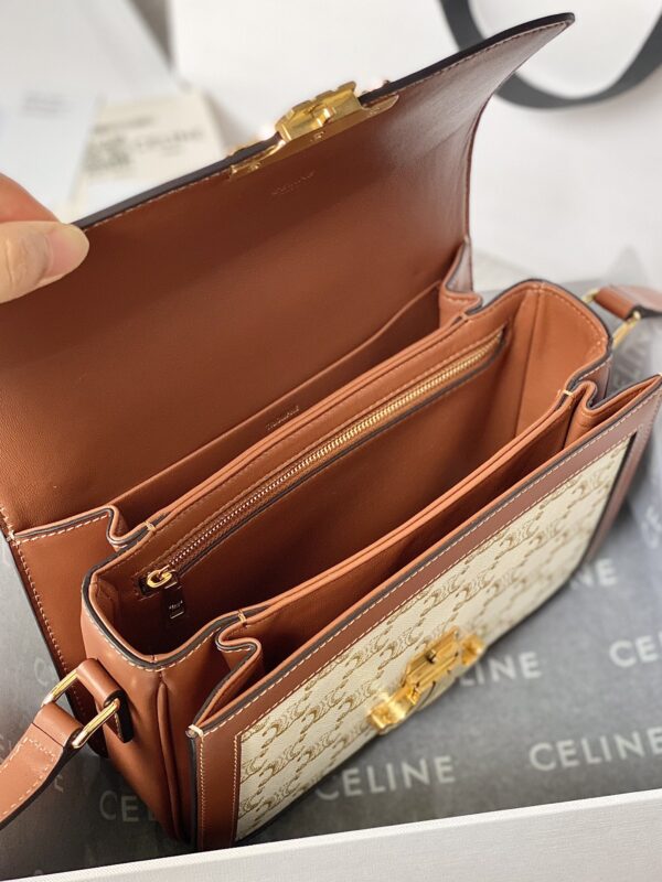 CELINE CLASSIQUE TRIOMPHE BAG