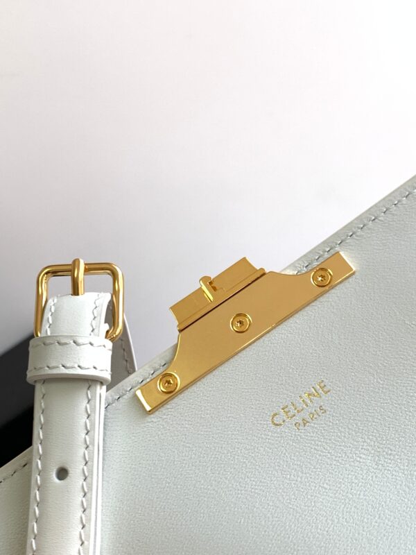 CELINE SHOULDER BAG TRIOMPHE