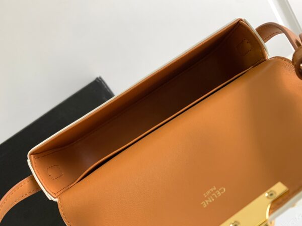 CELINE SHOULDER BAG TRIOMPHE