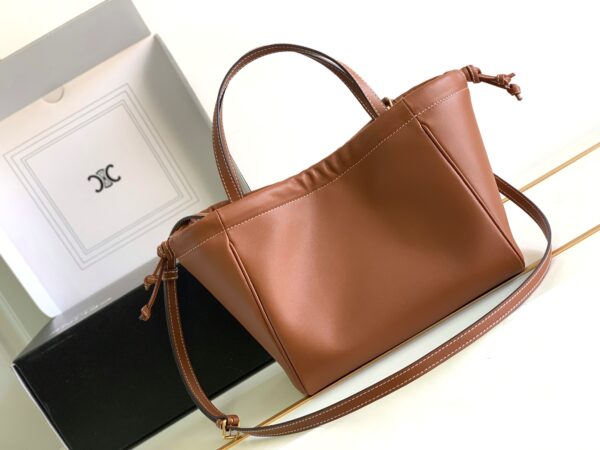 CELINE SMALL CABAS DRAWSTRING CUIR TRIOMPHE