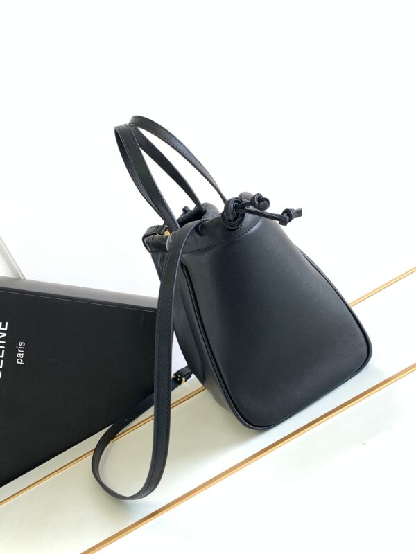 CELINE SMALL CABAS DRAWSTRING CUIR TRIOMPHE