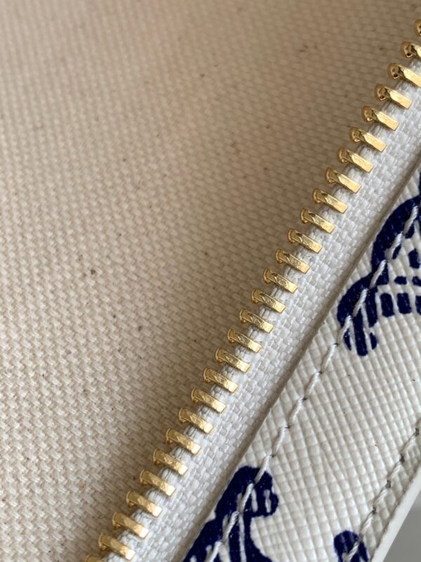 MEDIUM CELINE CROQUE BAG