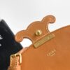 CELINE BESACE CUIR TRIOMPHE
