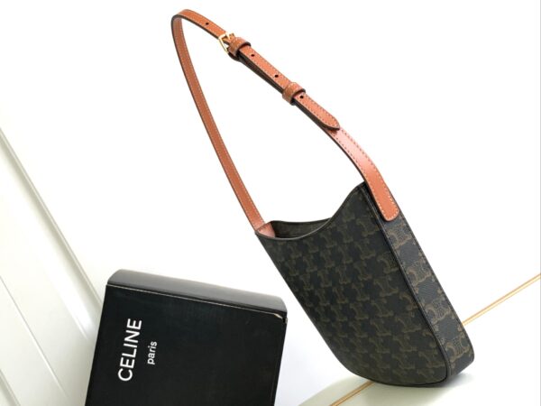 MEDIUM CELINE CROQUE BAG