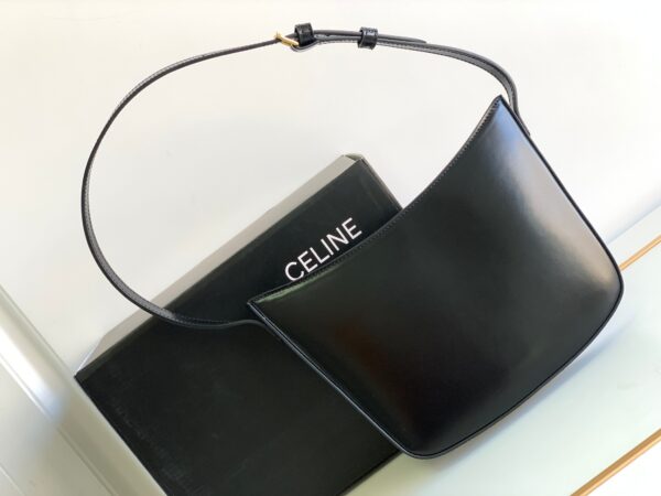 MEDIUM CELINE CROQUE BAG