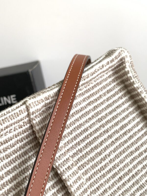 CELINE SMALL CABAS THAIS