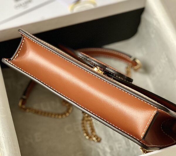 CELINE WALLET ON CHAIN TRIOMPHE