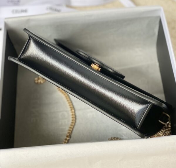 CELINE WALLET ON CHAIN TRIOMPHE
