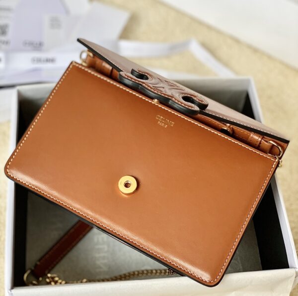 CELINE WALLET ON CHAIN TRIOMPHE