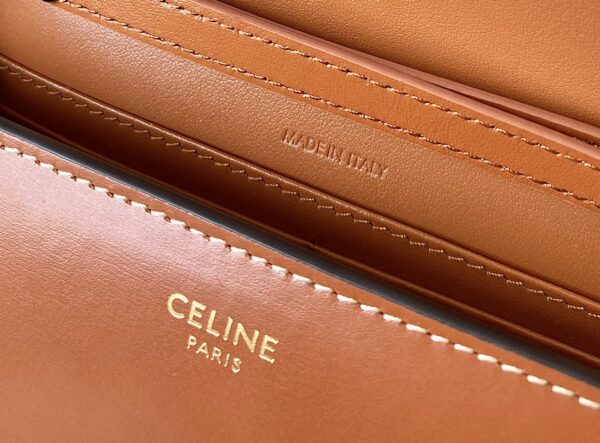 CELINE WALLET ON CHAIN TRIOMPHE