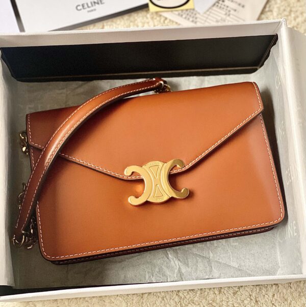 CELINE WALLET ON CHAIN TRIOMPHE