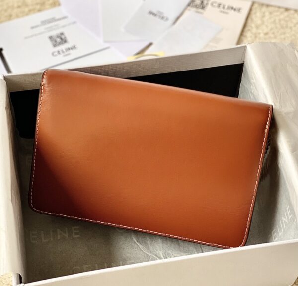 CELINE WALLET ON CHAIN TRIOMPHE
