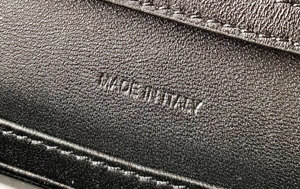CELINE WALLET ON CHAIN TRIOMPHE
