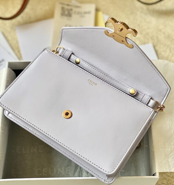 CELINE WALLET ON CHAIN TRIOMPHE