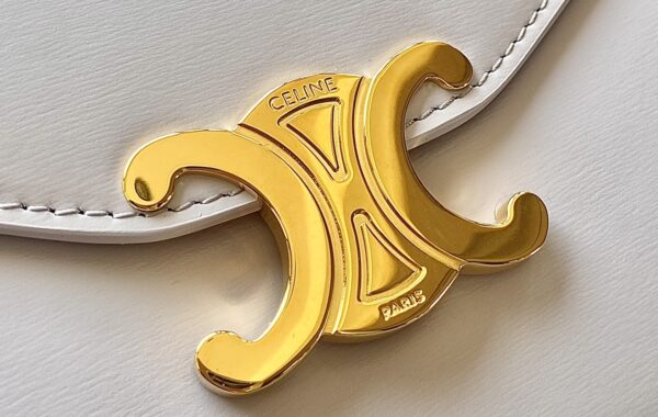 CELINE WALLET ON CHAIN TRIOMPHE