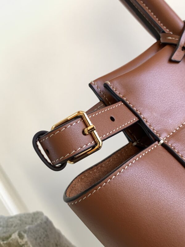 Celine Bourgeois Shopper