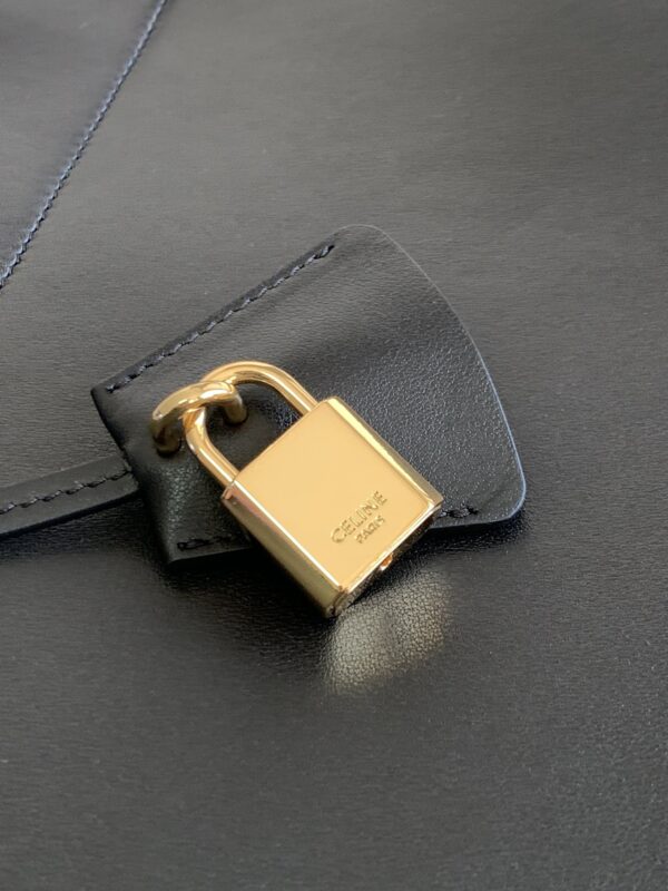 Celine Bourgeois Shopper