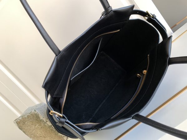 Celine Bourgeois Shopper