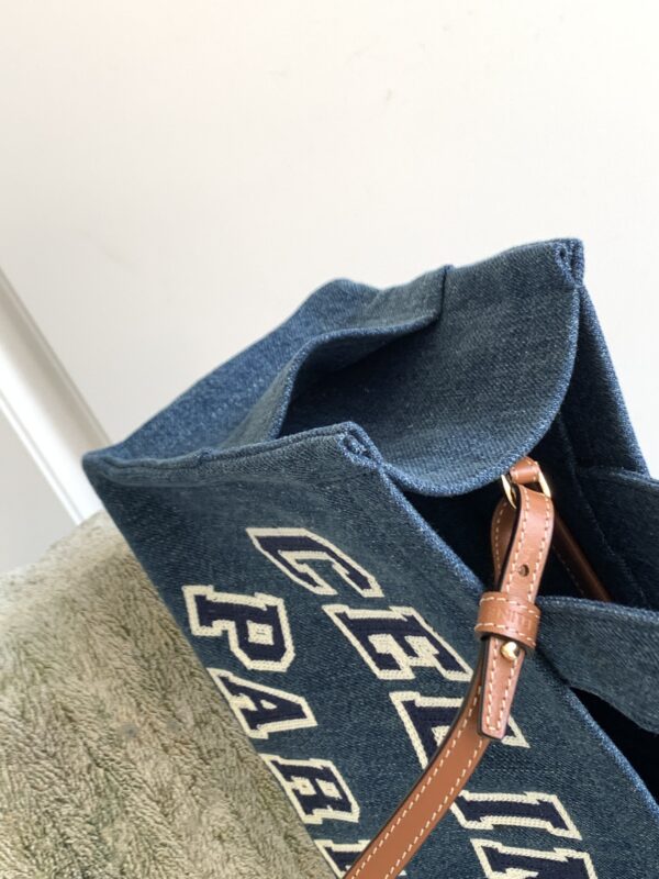 CELINE SMALL CABAS THAIS