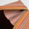 CELINE CLUTCH ON CHAIN CUIR TRIOMPHE