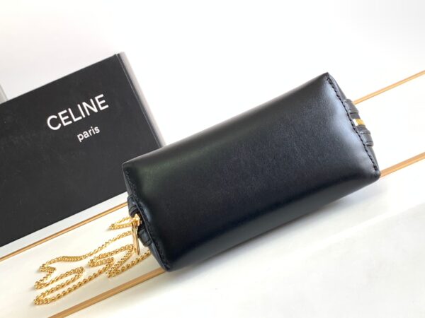 CELINE CLUTCH ON CHAIN CUIR TRIOMPHE