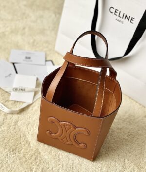 Celine Cuir Triomphe Cube Bag